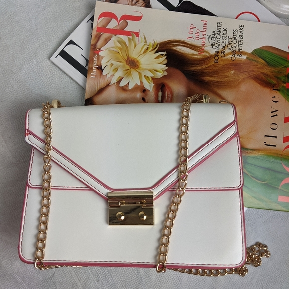 🆕👙Sweet Lady Luxury Handbag PU Leather White 🤍 - Picture 3 of 6